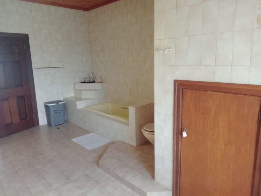 4 Bedroom Property for Sale in Aston Bay Eastern Cape